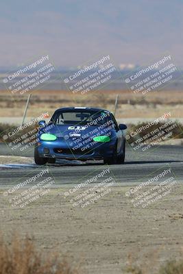 media/Nov-17-2024-CalClub SCCA (Sun) [[5252d9c58e]]/Group 4/Qual (Star Mazda Entrance)/